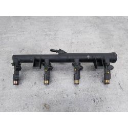 LISTWA WTRYSKOWA CITROEN XSARA PICASSO 1.8 i 16V 116KM1.8 16V20039628084680  01F005A                                            