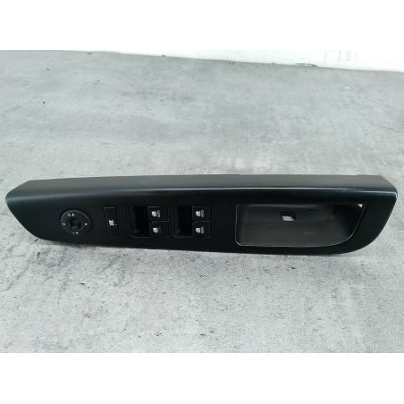 PANEL STEROWANIA SZYB I LUSTEREK KIA CEE'D I 1.4 16V 2010 93570-1H120 