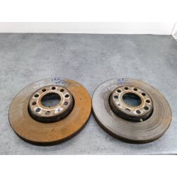 TARCZE HAMULCOWE PRZÓD AUDI A4 B6 2.0 20V 131KM2.0 20V2001TARCZE HAMULCOWE PRZÓD                                            