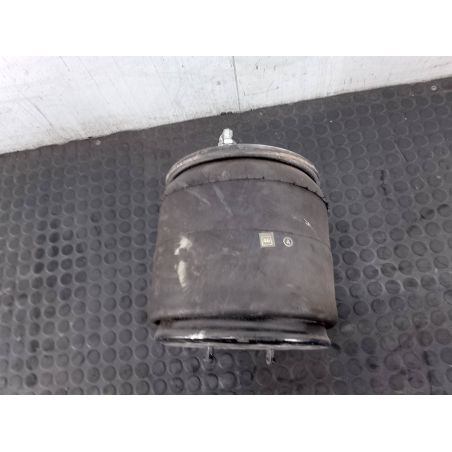 PODUSZKA ZAWIESZENIA MIECH NIVO SCANIA K230 UB4X2LB 8.9 D 2008 RML 70303C1 