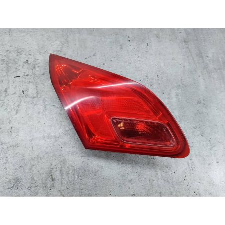LAMPA TYLNA LEWA W KLAPE OPEL ASTRA J 1.4 16V 100KM 1.4 16V 2010 