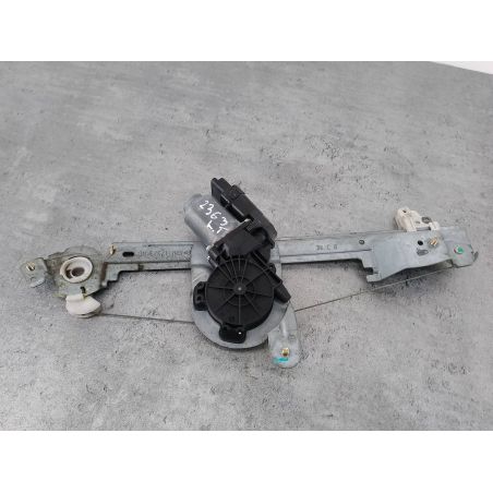 PODNOŚNIK SZYBY LEWY TYŁ RENAULT SCENIC II 1.5 DCI 105KM 1.5 CDI 2006 ARM117373ARG      402049A 