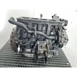 BLOK SILNIKA OPEL MOVANO A 2.5 CDTI2005G9UA754                                            