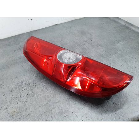LAMPA TYLNA LEWA FIAT DOBLO II 1.6 D MULTIJET 1.6 D MULTIJET 2014 00518106740  