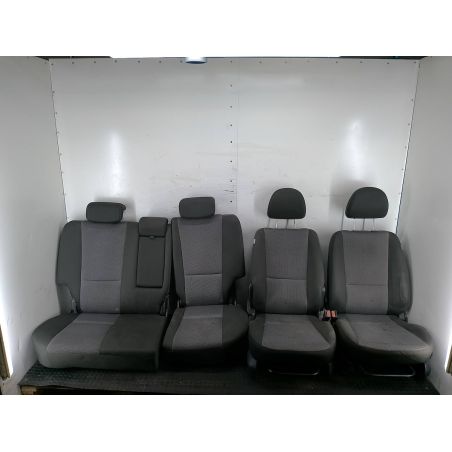 FOTELE KOMPLET KIA SPORTAGE II 2.0 CRDI 140KM 2.0 CRDI 2007 FOTELE KOMPLET 