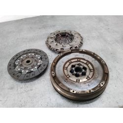 SPRZEGŁO KOMPLETNE DS 4 I 1.6 THP 200KM1.6 THP20119673707580 123066910 323080610  LUK                                            