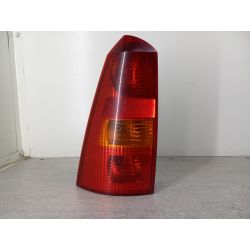 LAMPA TYLNA LEWA FORD FOCUS I  1.6 16V DOHC 101KM1.6 16V2003XS4X13N004LC                                            