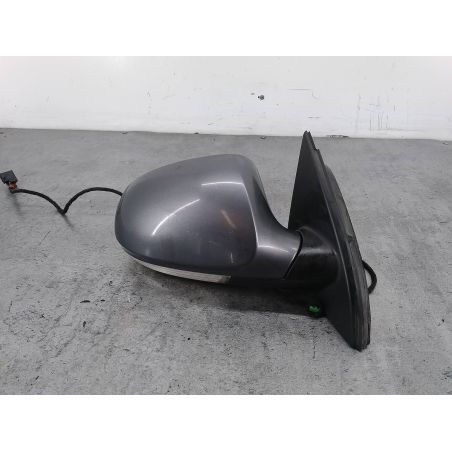 LUSTERKO PRAWE VW PASSAT B6 2.0 TDI 140KM 2.0 TDI 2007 3C0857934 