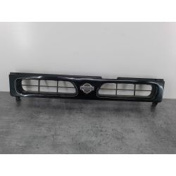ATRAPA GRILL GRIL NISSAN TERRANO II 2.4 12V1994623100F000-B1                                            