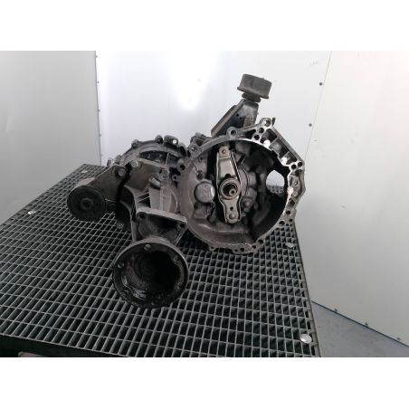 SKRZYNIA BIEGÓW MANUALNA VW TRANSPORTER T4 2.4 D 78KM 2.4 D 1995 CCW 