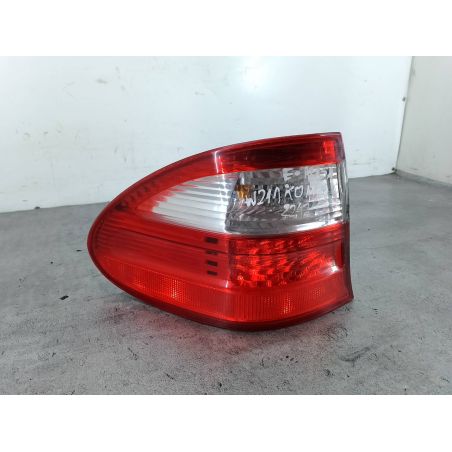 LAMPA TYLNA LEWA MERCEDES-BENZ W211 1.8 16V E200 2005 A2118201564 