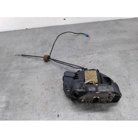 ZAMEK DRZWI LEWY TYŁ MERCEDES-BENZ W211 1.8 16V E200 2005 004141112632 