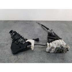 ZAMEK DRZWI PRAWY TYŁ MERCEDES-BENZ KLASA A W169 2.0 CDI 109KM2.0 CDI A18020051697302235                                            