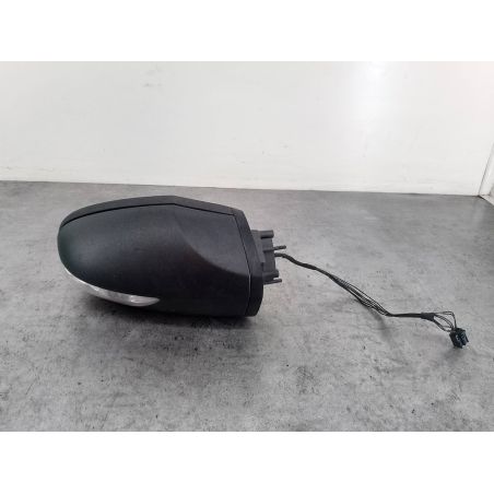 LUSTERKO PRAWE MERCEDES-BENZ KLASA A W169 2.0 CDI 109KM 2.0 CDI A180 2005 A3140418 