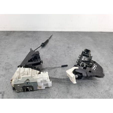 ZAMEK DRZWI PRAWY PRZÓD MERCEDES-BENZ KLASA A W169 2.0 CDI 109KM 2.0 CDI A180 2005 1697202835 