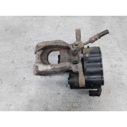 ZACISK HAMULCOWY PRAWY TYŁ MERCEDES-BENZ A-KLASA W177 1.3 TB2020A2474230498  L72847149136                                            