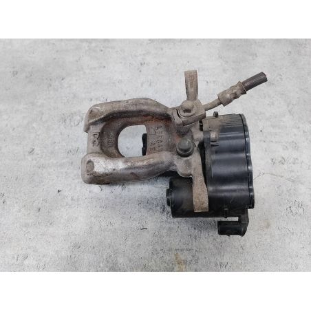 ZACISK HAMULCOWY PRAWY TYŁ MERCEDES-BENZ A-KLASA W177 1.3 TB 2020 A2474230498  L72847 149 136 