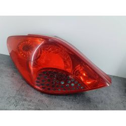 LAMPA TYLNA LEWA PEUGEOT 207 1.4 VTI 95KM1.4 VTI20079649986680-03    VP5PFX-13405-AKHW952021                                            