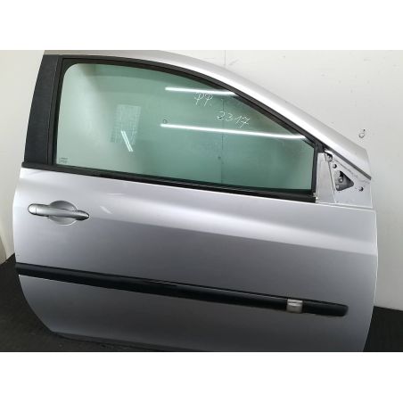 DRZWI PRZÓD PRAWY RENAULT CLIO III 1.2 16V 75KM 1.2 16V 2006 DRZWI PRZÓD PRAWY TED69 75 2317 