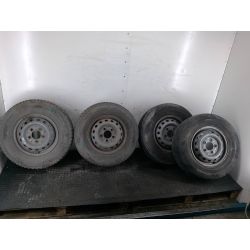 FELGI STALOWE KOMPLET 15 Z OPONAMI MERCEDES-BENZ SPRINTER W903 2.2 313 CDI20049034010802  6JX15 ET75914712924206.0"                                            