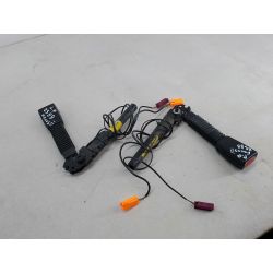 ZAPINKI, SPINKI PASA PRZÓD KOMPLET FORD FOCUS II FL 1.6 TDCI20094M51-A61209-AH 4M51-A61208-AH TRWR81102588                                            