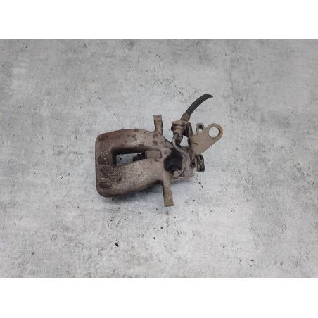 ZACISK HAMULCOWY PRAWY TYŁ VW JETTA V 1.6 FSI 115KM 1.6 FSI 2006 LC9X 115 2596 