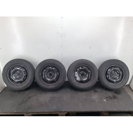 FELGI STALOWE KOMPLET 14 Z OPONAMI VW POLO IV FL 1.2 12V 70KM 1.2 12V 2008 6Q0601027R LA7W 70 2775 5.0" 