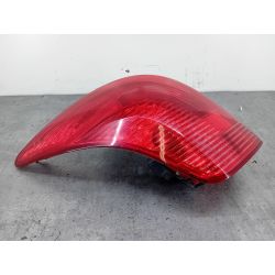 LAMPA TYLNA LEWA PEUGEOT 308 I SW 1.6 HDI 90KM1.6 HDI2009KTQ902830                                            