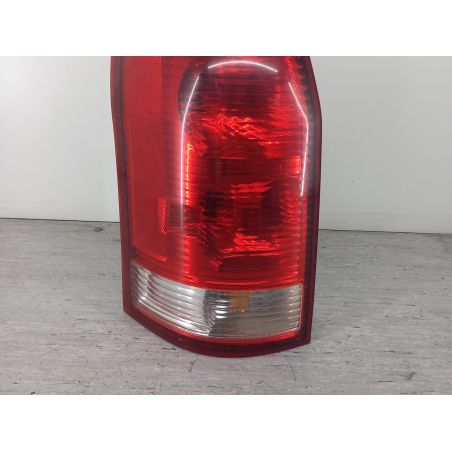 LAMPA TYLNA LEWA SATURN VUE I 2.2 16V 143KM 2.2 16V 2003 22692372 70 143 2306 