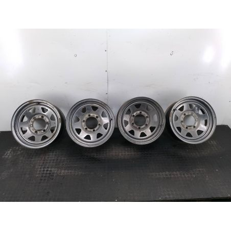 FELGI STALOWE KOMPLET 15 NISSAN TERRANO II 2.4 12V 1994 KBA46216 GN0 124 2304 6.0" 