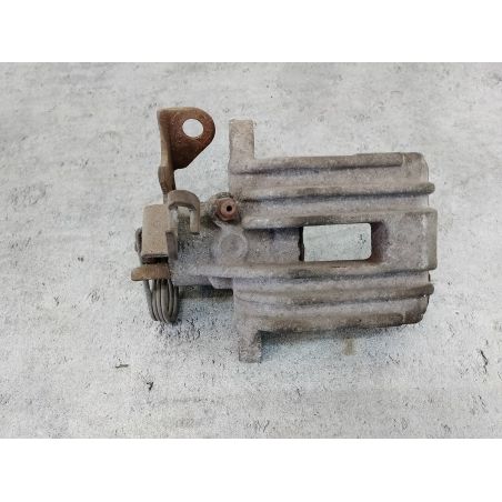 ZACISK HAMULCOWY PRAWY TYŁ AUDI A4 B5 1.8 125KM 1.8 20V 1997 ZACISK HAMULCOWY PRAWY TYŁ LY9B 125 2444 