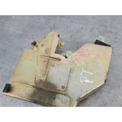 ZAMEK DRZWI PRAWY TYŁ FORD TOURNEO  1.8 TDCI2003ZAMEK DRZWI PRAWY TYŁAA902015                                            