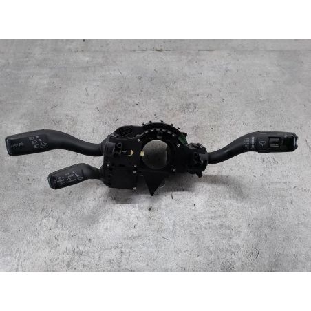 PRZEŁĄCZNIK ZESPOLONY SEAT EXEO 2.0 TDI 120KM 2.0 TDI 2011 8E0953549Q  4E0953521B  4E0953503G LC9Z 120 2307 