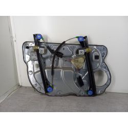 PODNOŚNIK SZYBY PRAWY PRZÓD VW POLO IV FL 1.4 16V 80KM1.4 16V20086Q2959801ELP3G802416                                            