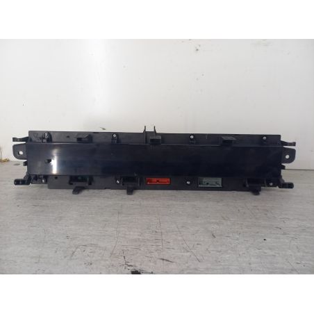 LICZNIK RENAULT SCENIC II 1.5 DCI 105KM 1.5 DCI 2007 21669396-0  P8200704463A  28120129-5   TED69 105 2497 