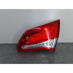 LAMPA TYLNA PRAWA W KLAPE CITROEN C4 II 1.6 VTI 120KM1.6 VTI20149672155480-01 VPAP2X-13404-BLKR1202314                                            