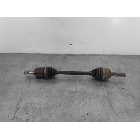 PÓŁOŚ LEWA PRZÓD NISSAN CUBE III 1.6 16V 110KM 1.6 16V 2009 JAC 110 2577 