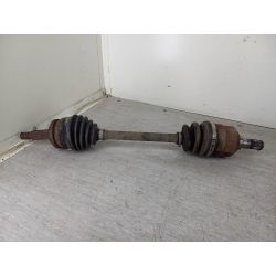 PÓŁOŚ LEWA PRZÓD HYUNDAI I30 I 1.6 CRDI 90KM1.6 CRDI2010BV902206                                            