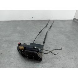 ZAMEK DRZWI LEWY PRZÓD HYUNDAI COUPE III 2.0 16V2003ZAMEK DRZWI LEWY PRZÓDTW1432063                                            