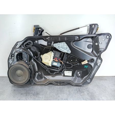 PODNOŚNIK SZYBY PRAWY PRZÓD Z STELAŻEM VW PASSAT B6 2.0 TDI 140KM 2.0 TDI 2006 1K0959702P  1K0959792L LC8Z 140 2512 