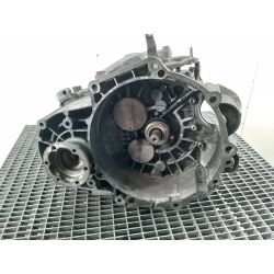 SKRZYNIA BIEGÓW MANUALNA VW PASSAT B6 2.0 TDI 140KM2.0 TDI2006JLULD5Q1402309                                            