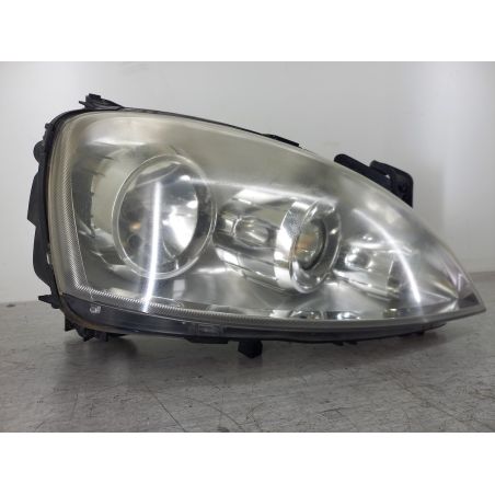 LAMPA PRZÓD PRAWA OPEL CORSA C 1.2 16V ECOTEC 80KM 1.2 16V 2006 13237262  0096726 Z169 80 2618 