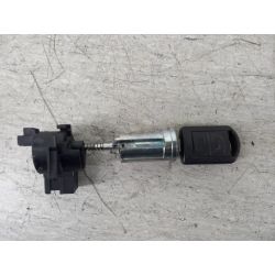 STACYJKA OPEL CORSA C 1.2 ECOTEC 75KM1.2 16V2000STACYJKAZ147752619                                            