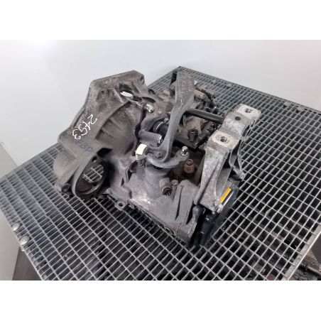 SKRZYNIA BIEGÓW MANUALNA VW NEW BEETLE 2.0 8V 115KM 2.0 8V 2000 EBP LG5T 115 2453 