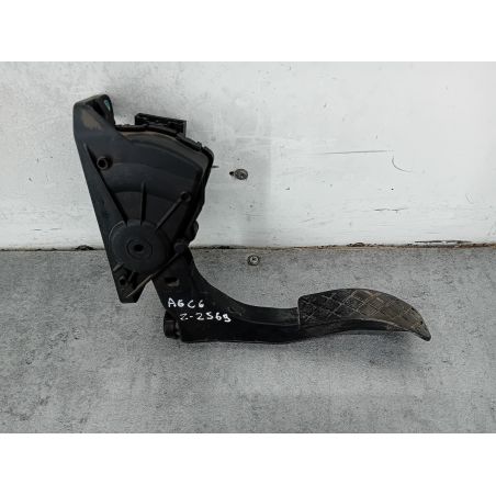 PEDAŁ GAZU, POTENCJOMETR AUDI A6 C6 3.0 TDI 233KM 3.0 TDI 2006 4F1723523B LY1Q 233 2569 