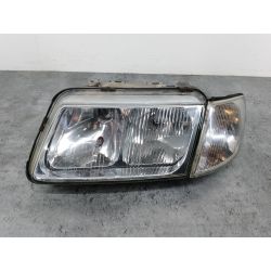 LAMPA PRZÓD LEWA AUDI A3 8L 1.8 20V1999                                            