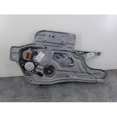 PODNOŚNIK SZYBY PRAWY PRZÓD Z STELAŻEM HYUNDAI SANTA FE I 2.0 CRDI 2.0 CRDI 2003 82480-26050  98820-26100 LL 113 2666 