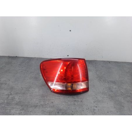 LAMPA TYLNA LEWA TOYOTA AVENSIS VERSO 2.0 D4D 116KM 2.0 D-4D 2003 1C0 116 1927 