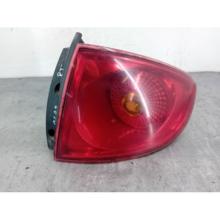 LAMPA TYLNA PRAWA SEAT ALTEA 1.9 TDI 105KM 1.9 TDI 2005 5P0945096D  5P0945112B LS7Y 105 2679 