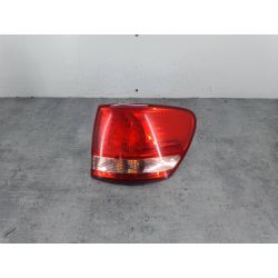 LAMPA TYLNA PRAWA TOYOTA AVENSIS VERSO 2.0 D4D 116KM2.0 D-4D20031C01161927                                            